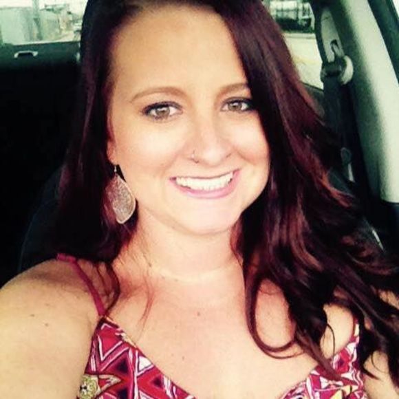 Meet your Posher, Mikala - Picture 1 of 1